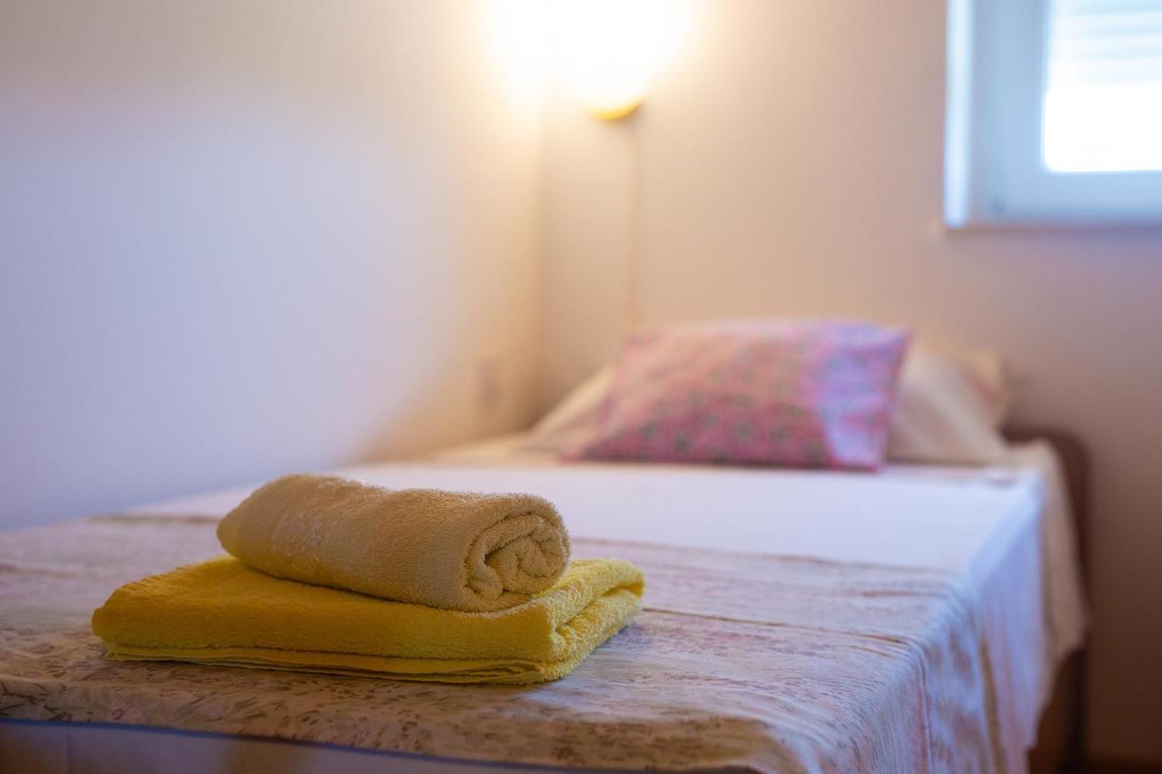 Apartment Lipovac มาลินสกา ภายนอก รูปภาพ